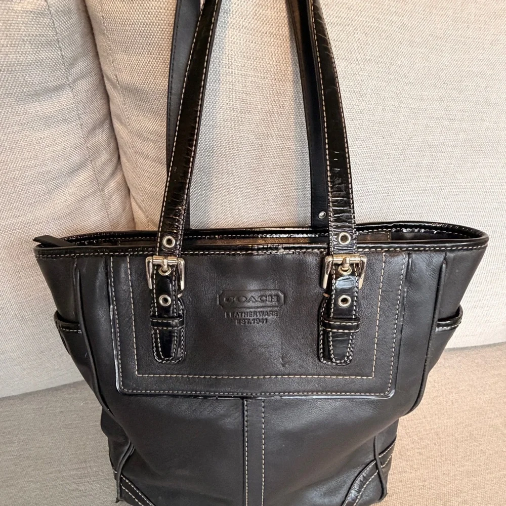 Coach Hampton Legacy Gallery Tote - Picture 1 of 13